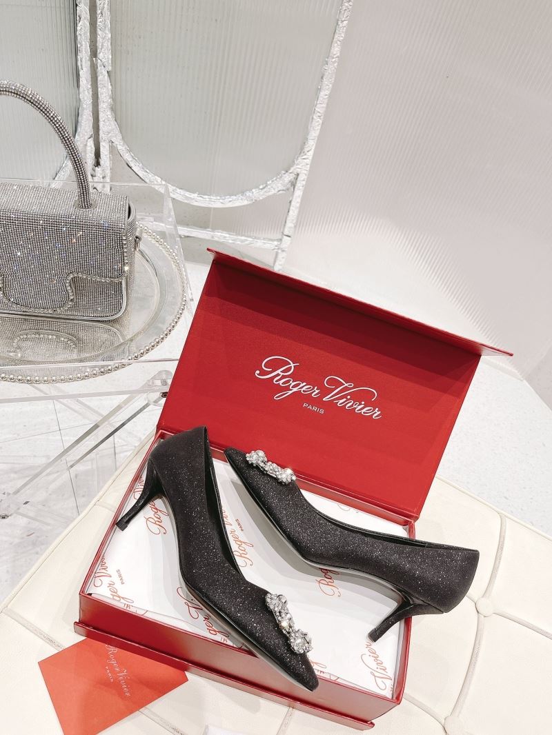 Roger Vivier flat shoes